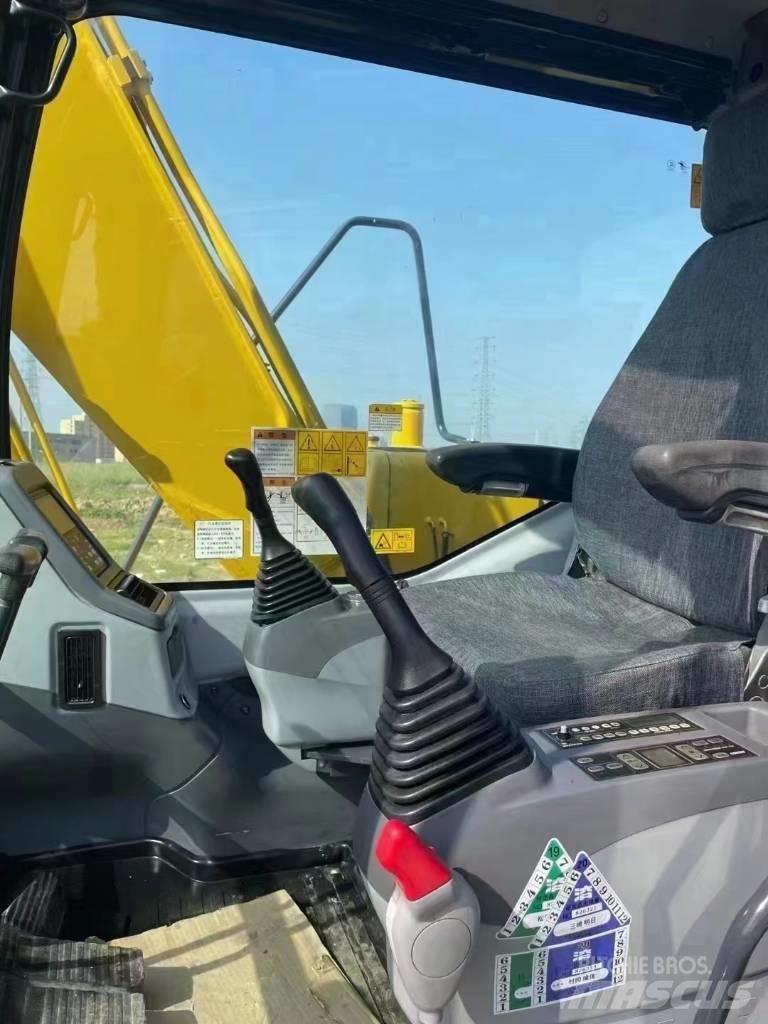Komatsu PC 110 Crawler excavators