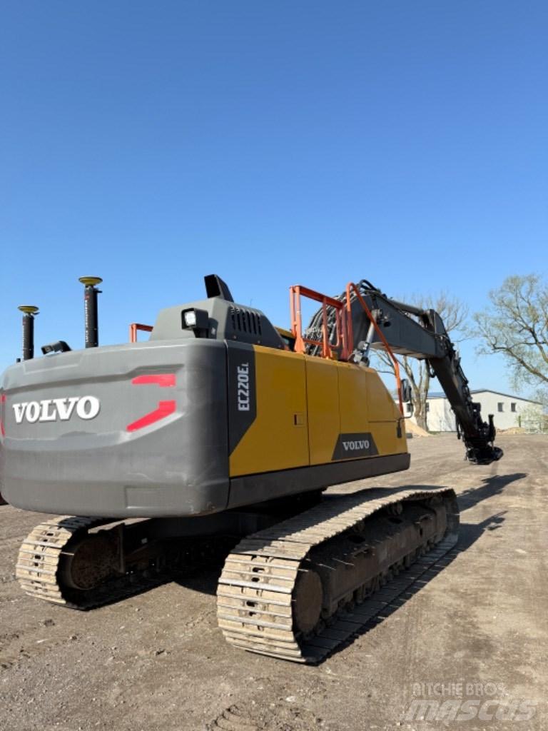 Volvo EC 220 EL Crawler excavators