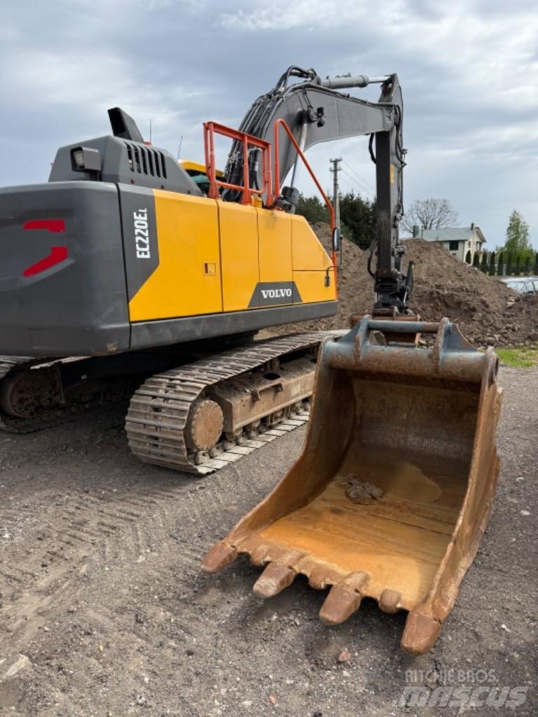 Volvo EC 220 EL Crawler excavators