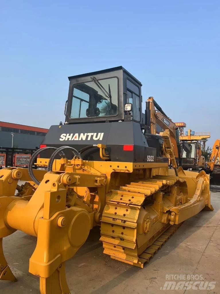 Shantui SD 22 Crawler dozers