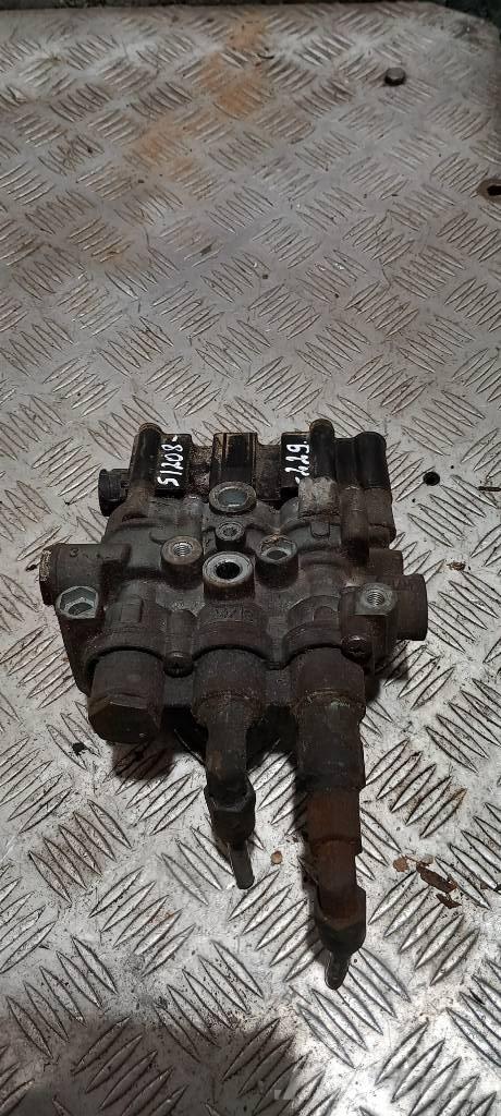 Scania 94 D.   1383958 Brakes