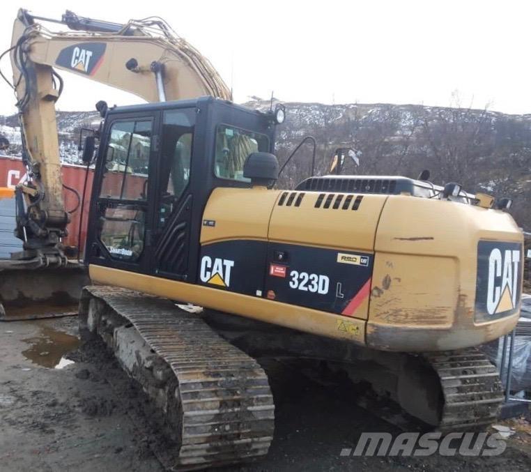 CAT 323 D L Crawler excavators