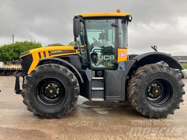 JCB Fastrac 4220 Tractors