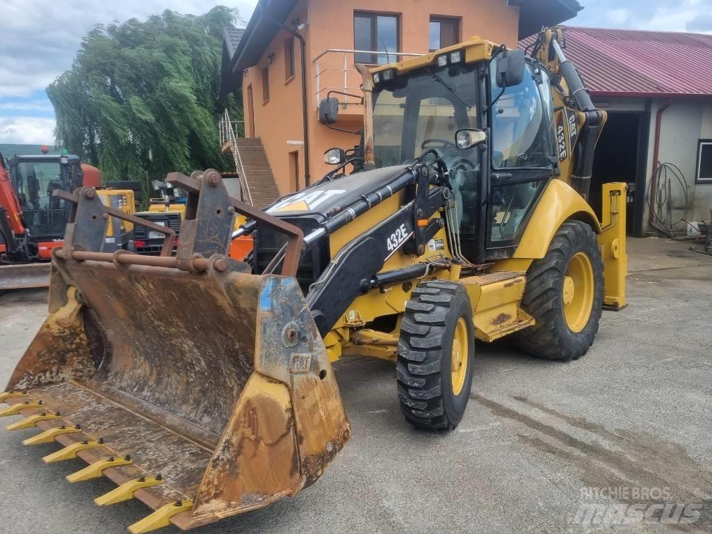 CAT 432E Backhoe loaders