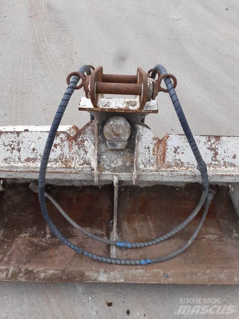  Renomag B3S1500TL V Buckets
