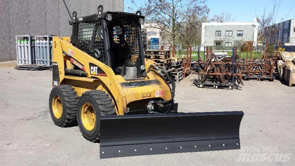 M3 Tilt dozer blade Material Handling - Others