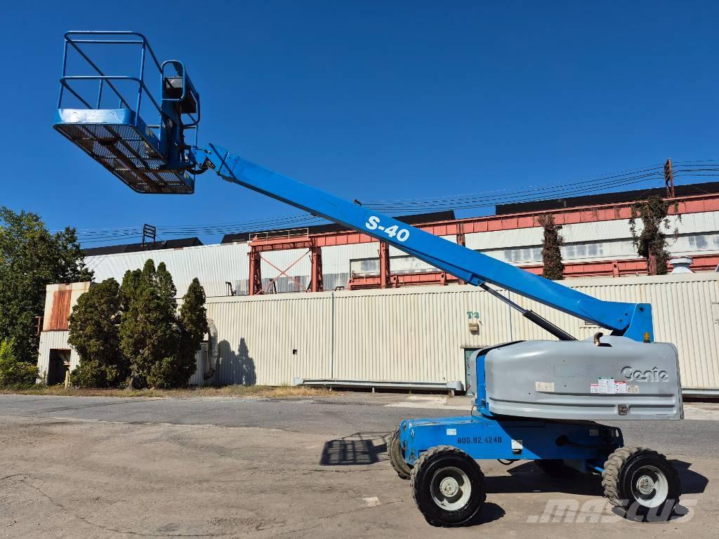 Genie S 40 Telescopic boom lifts
