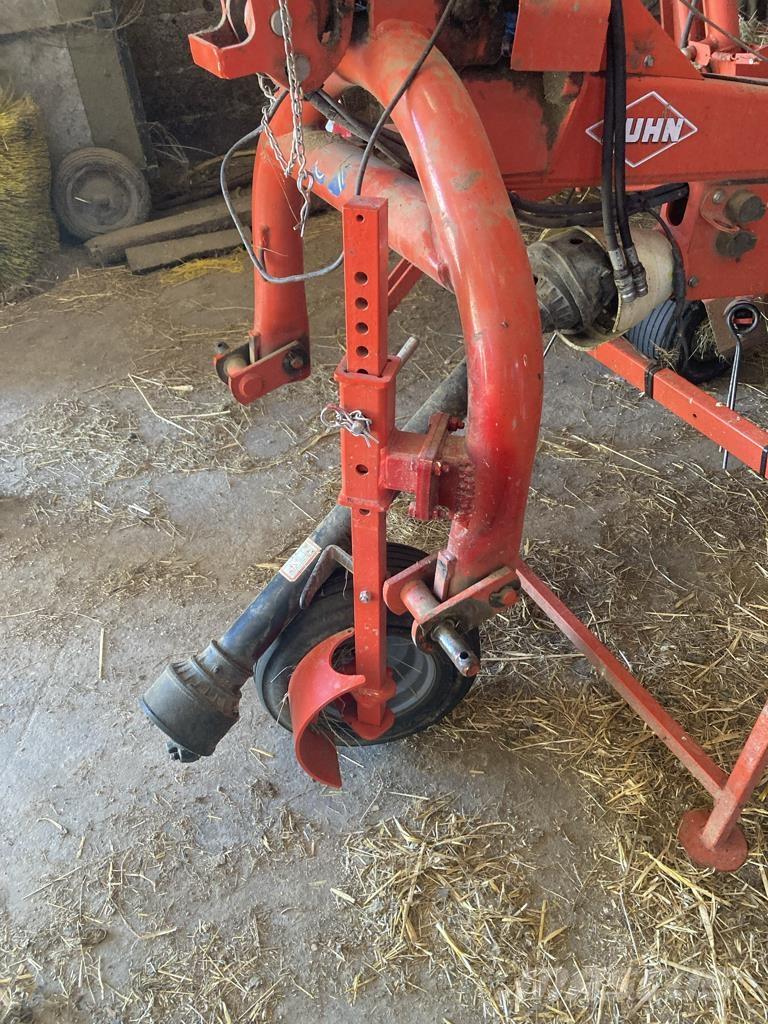 Kuhn GF 8501 MH Rakes and tedders