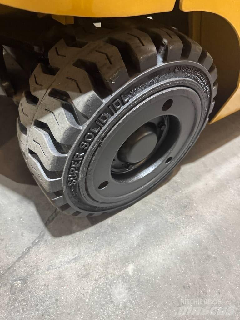 CAT GC 40 K S TR Forklift trucks - others