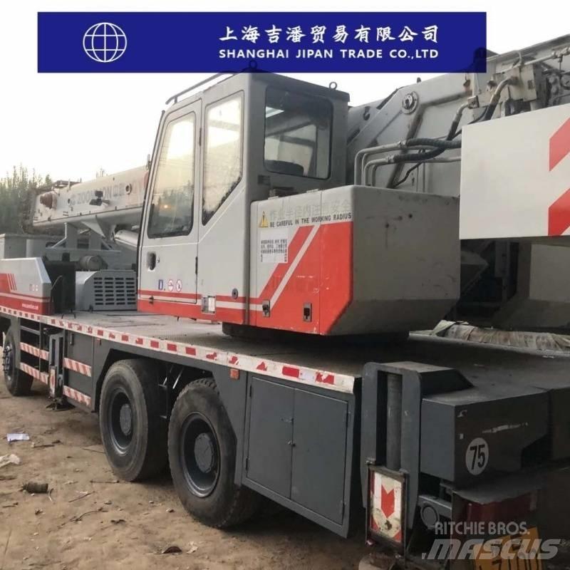 Zoomlion QY 25 All terrain cranes