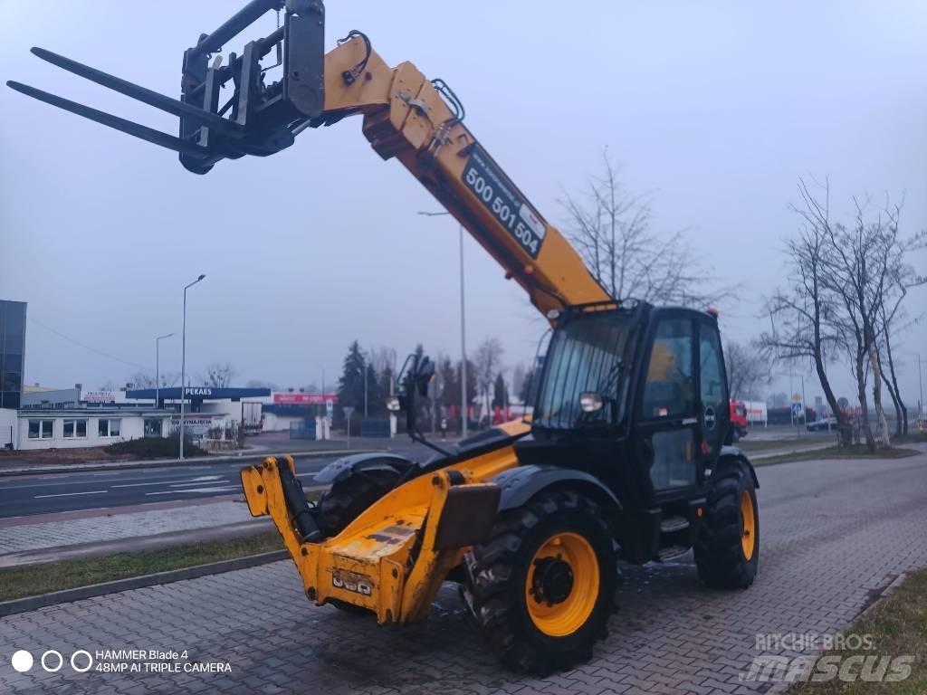 JCB 535-140 Hiviz Telescopic handlers