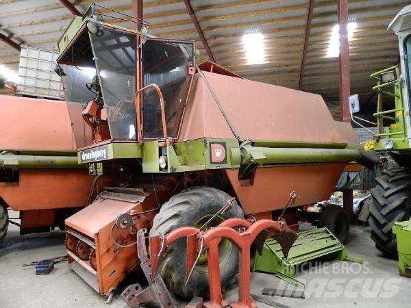 Dronningborg 1900 Combine harvesters