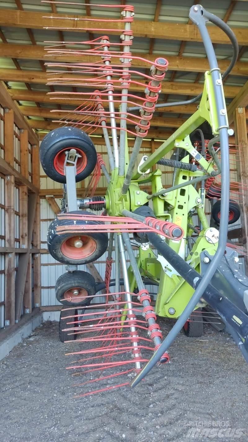 CLAAS Liner 1600 Swathers