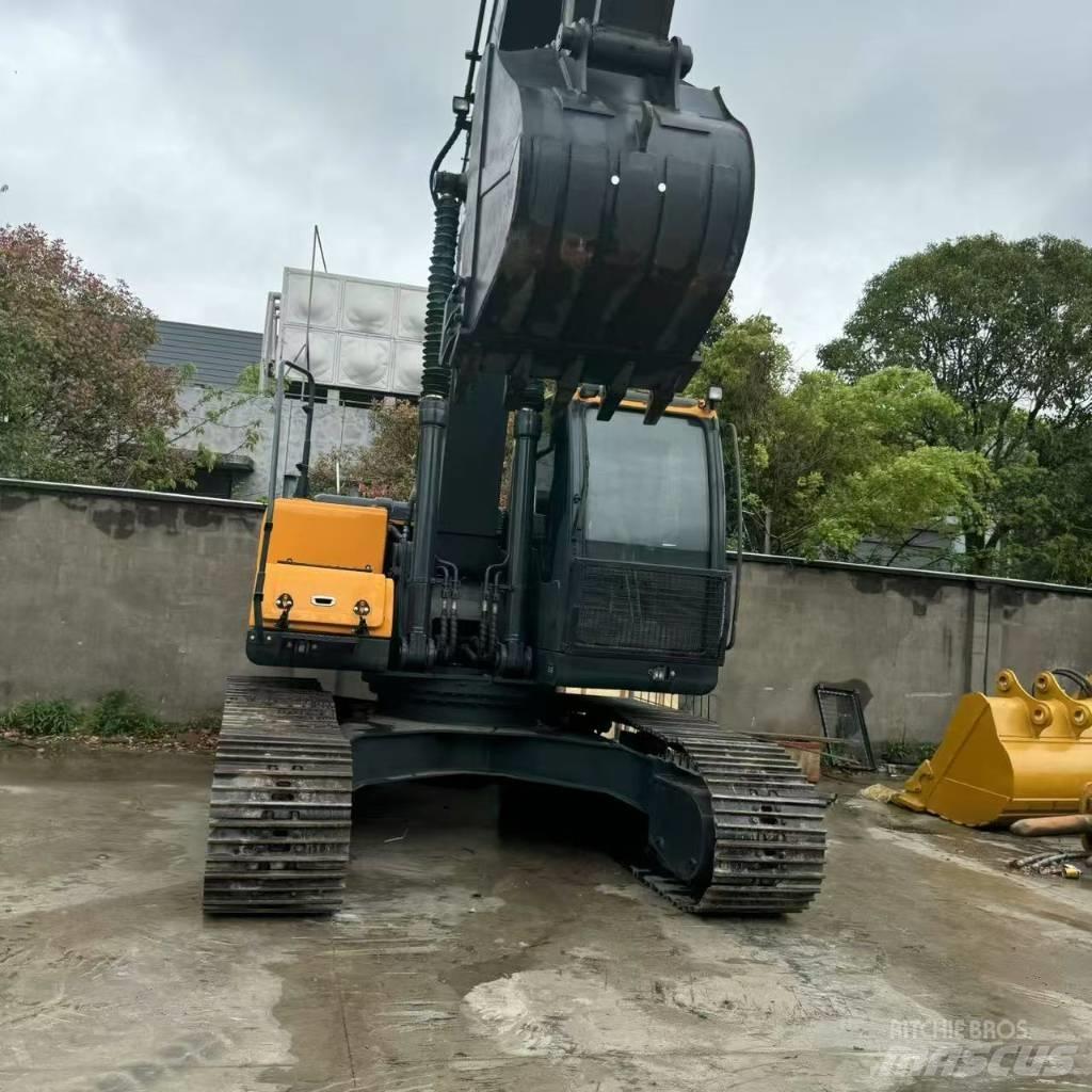 Hyundai R220LC-9S Crawler excavators