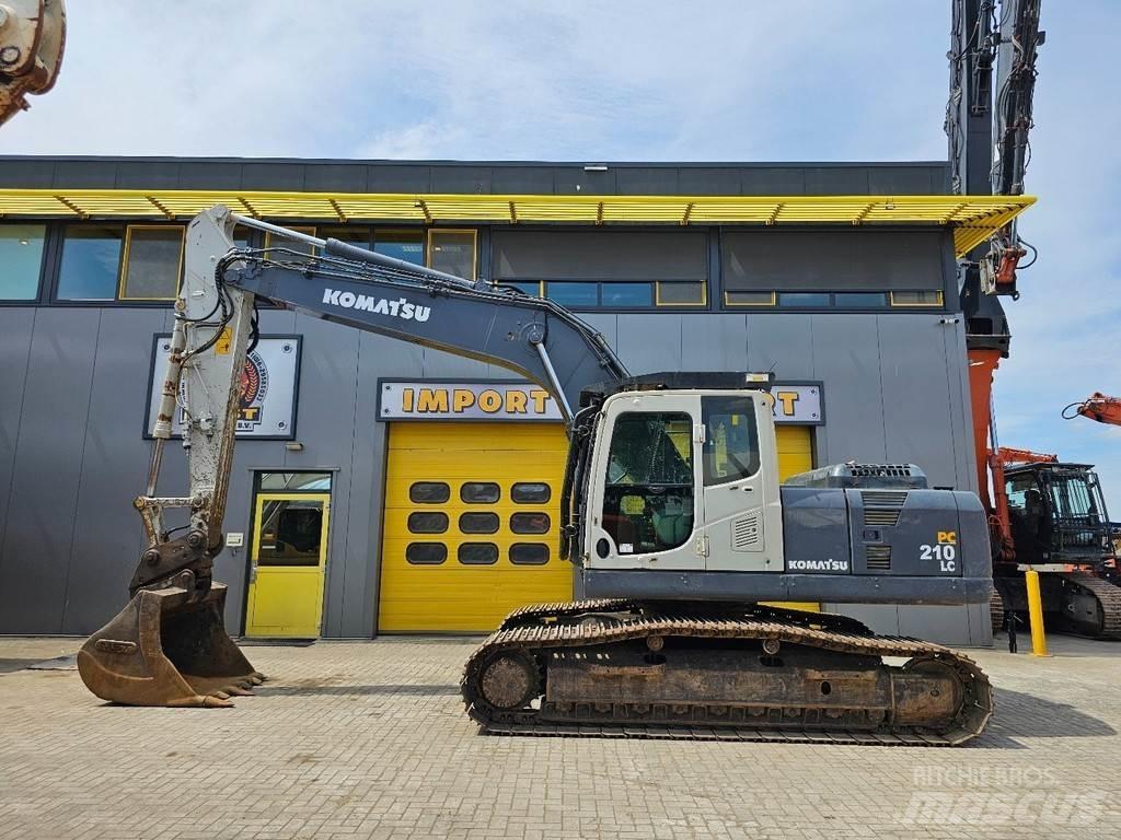 Komatsu PC210LC-8 Crawler excavators