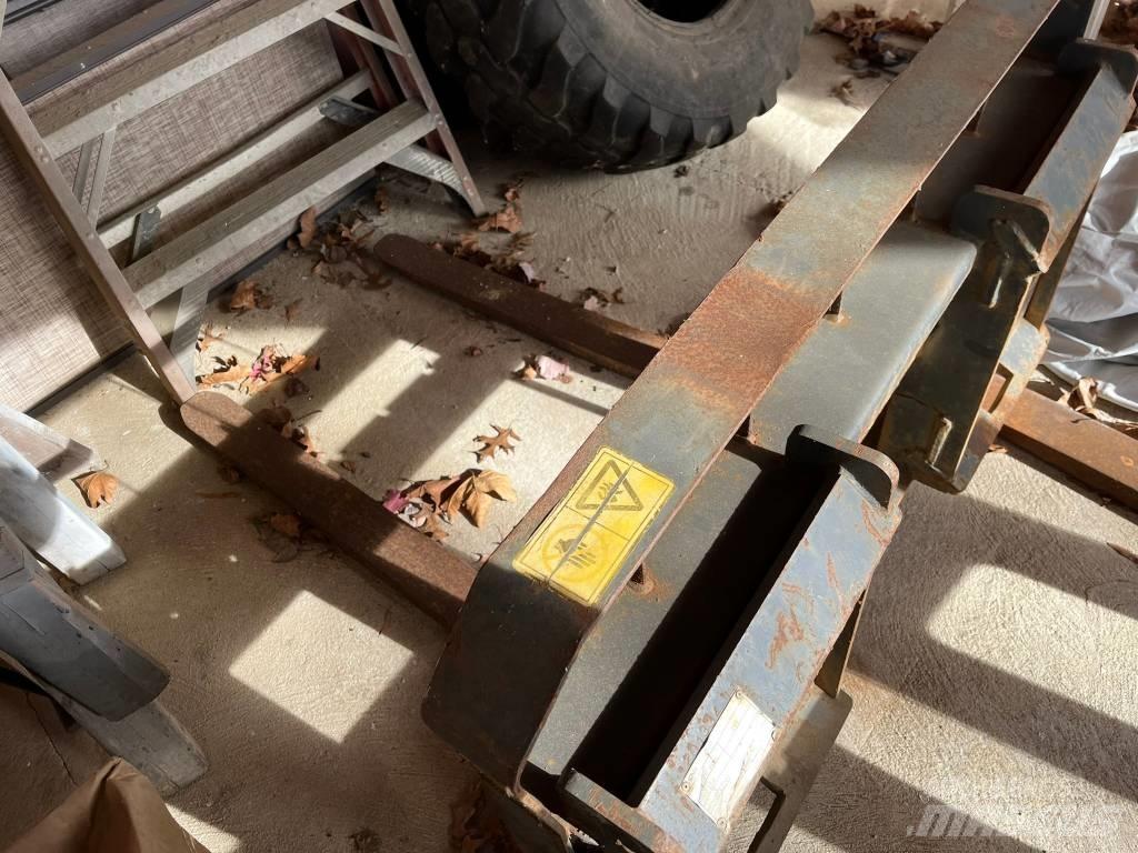 CNH 321 Other components