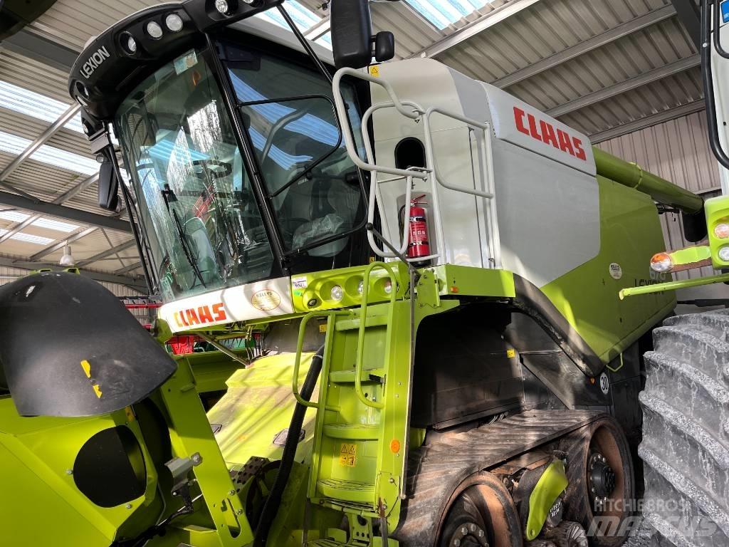 CLAAS Lexion 670 TT Combine harvesters
