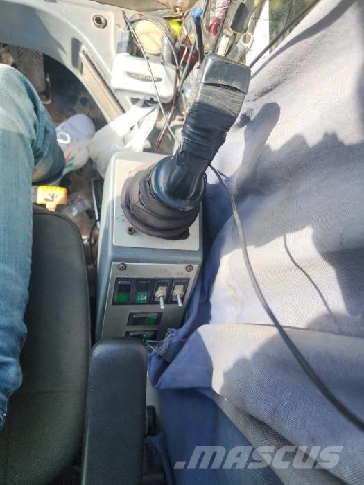 Demag AC 100 All terrain cranes