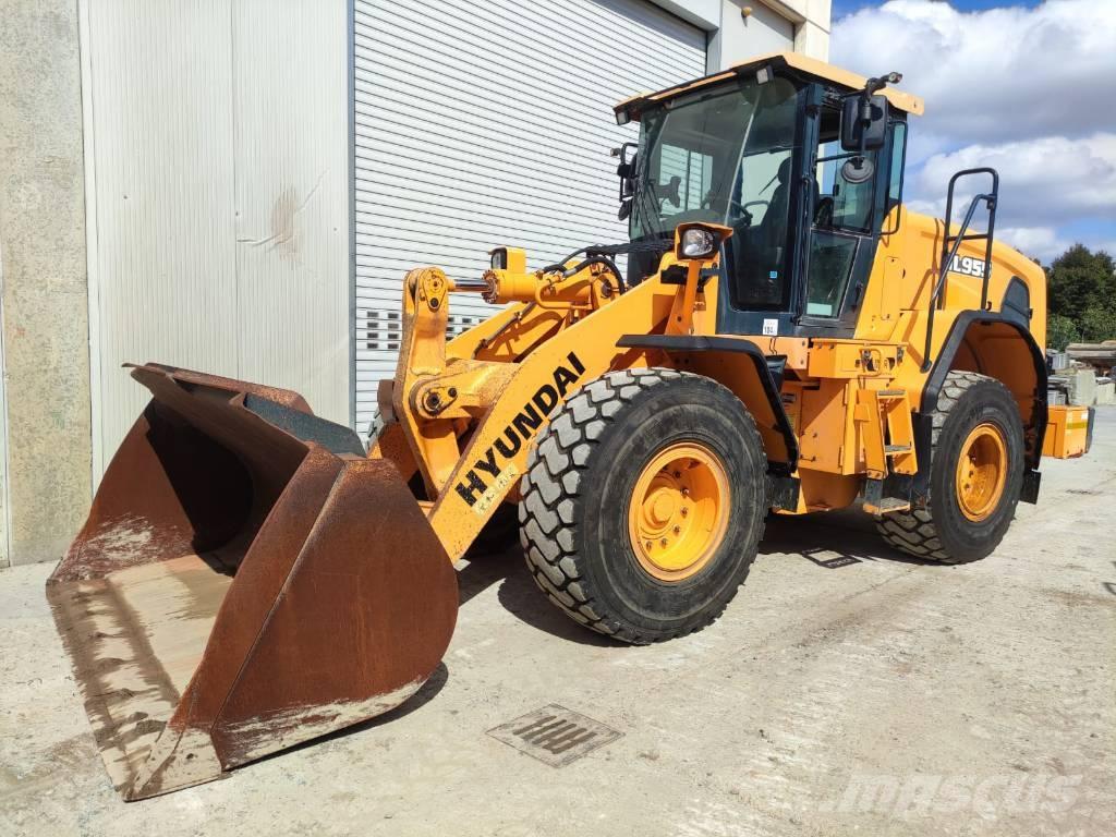 Hyundai HL 955 Wheel loaders