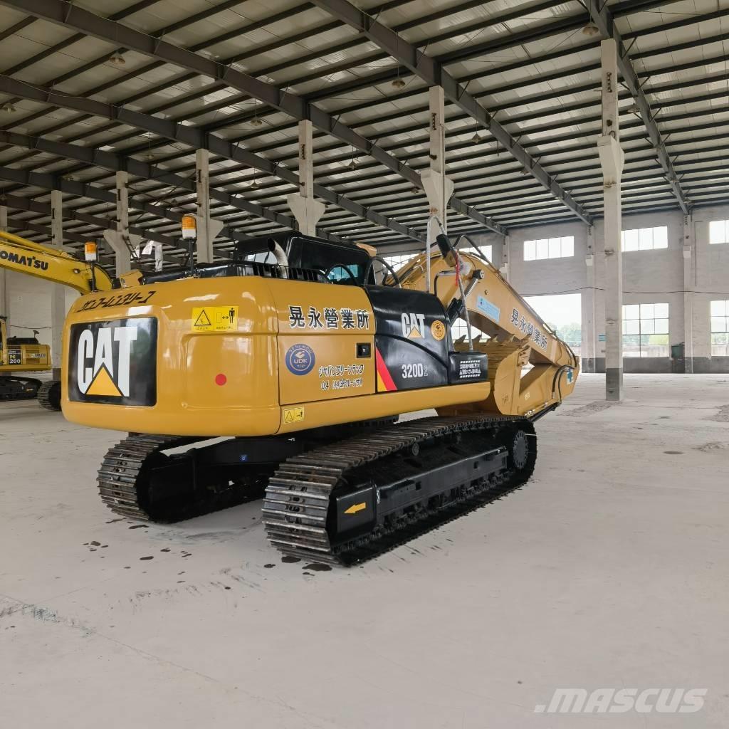 CAT 320 D2 Crawler excavators