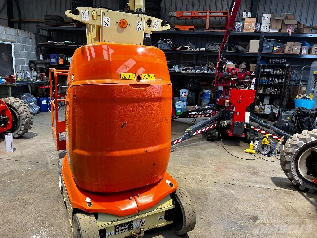 JLG Toucan 10 E Vertical mast lifts