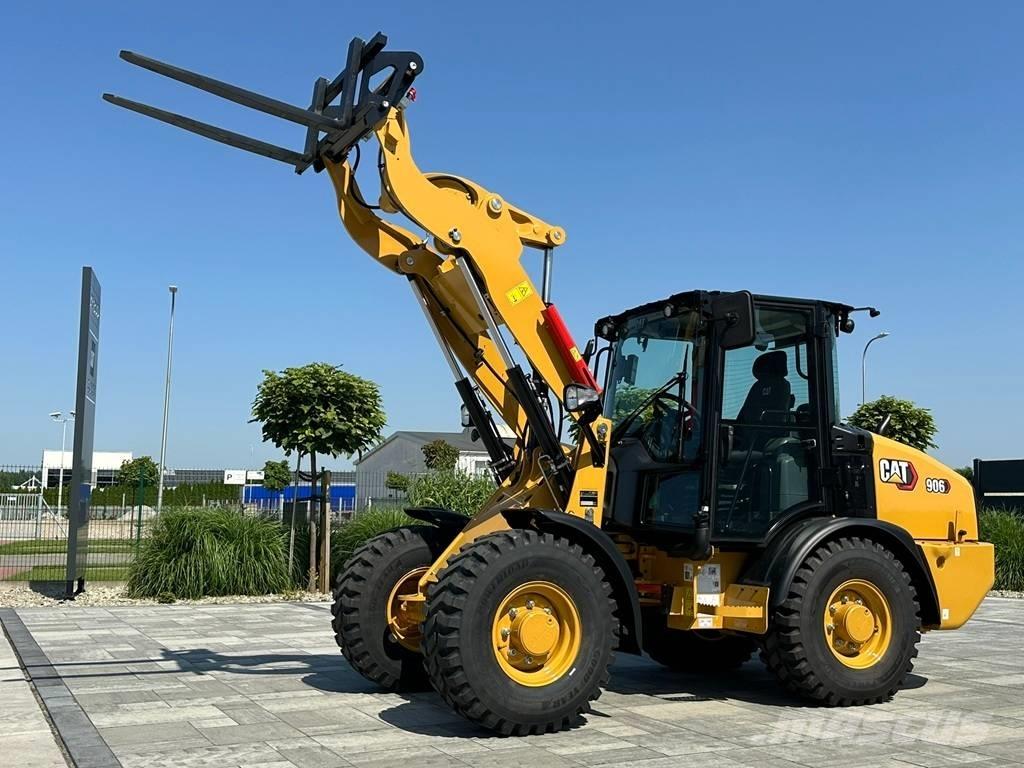CAT 906 Wheel loaders