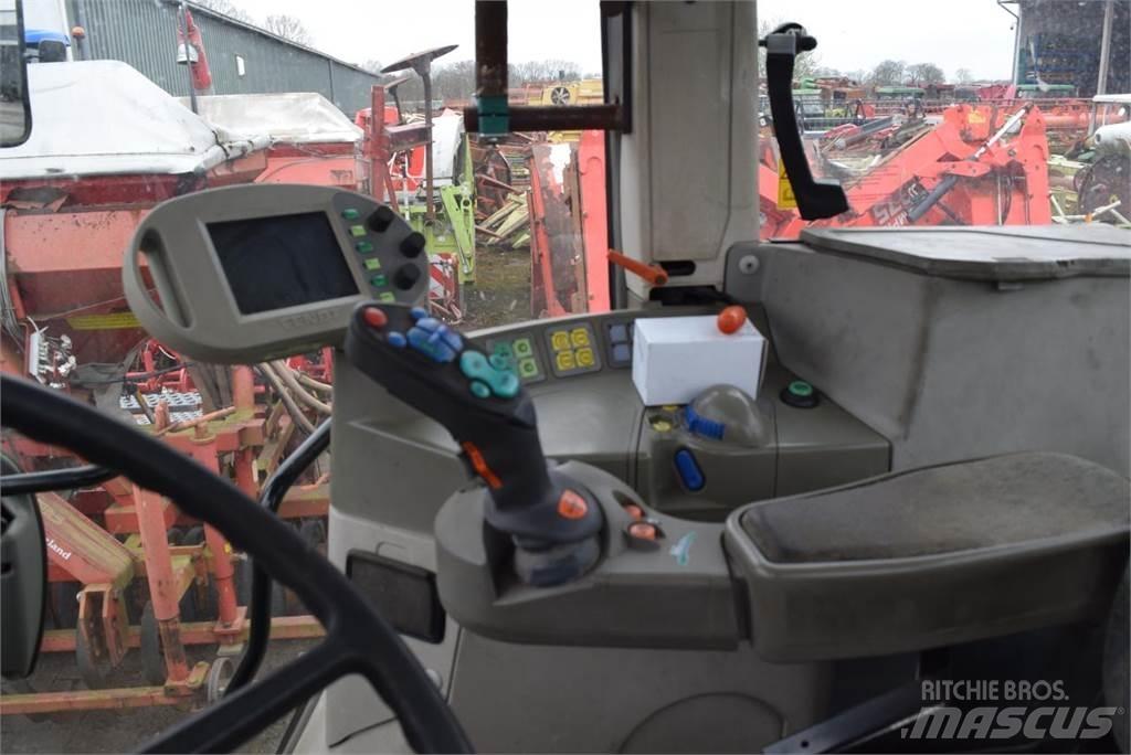 Fendt 716 Vario Tractors