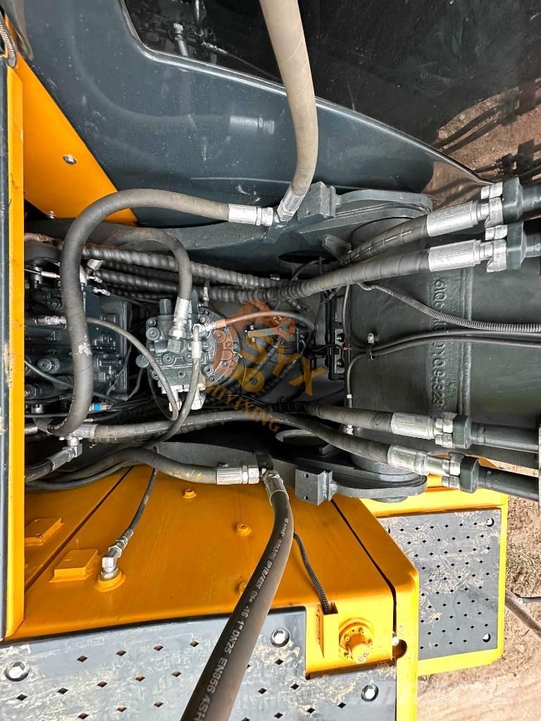 Hyundai Robex 220-9S Crawler excavators