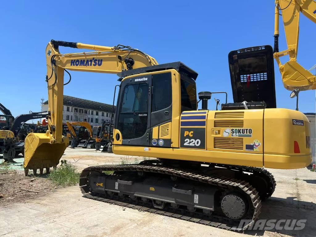 Komatsu PC 220 Crawler excavators