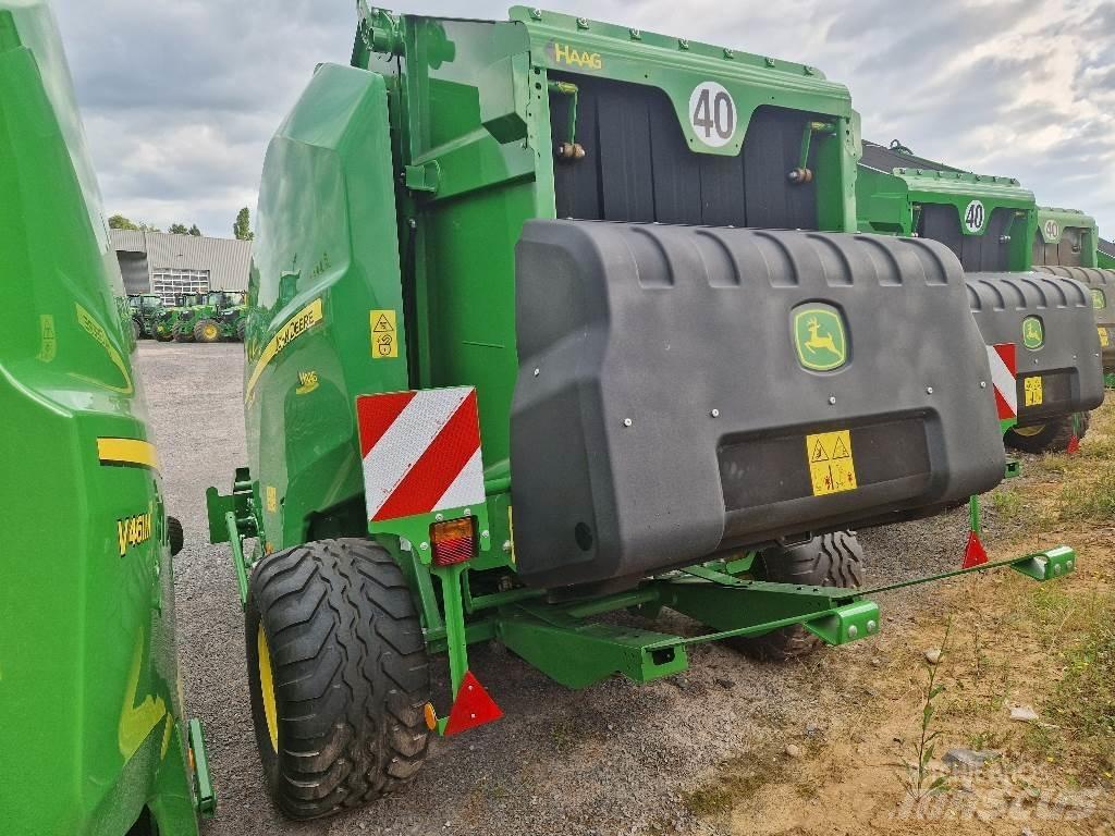 John Deere V461M Round balers
