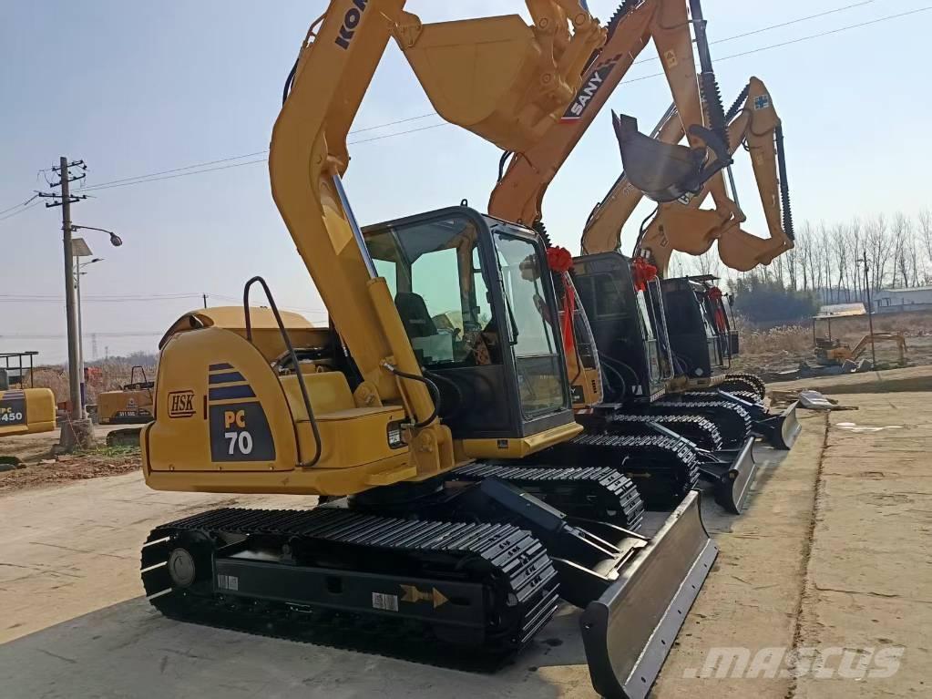 Komatsu PC 70 Crawler excavators