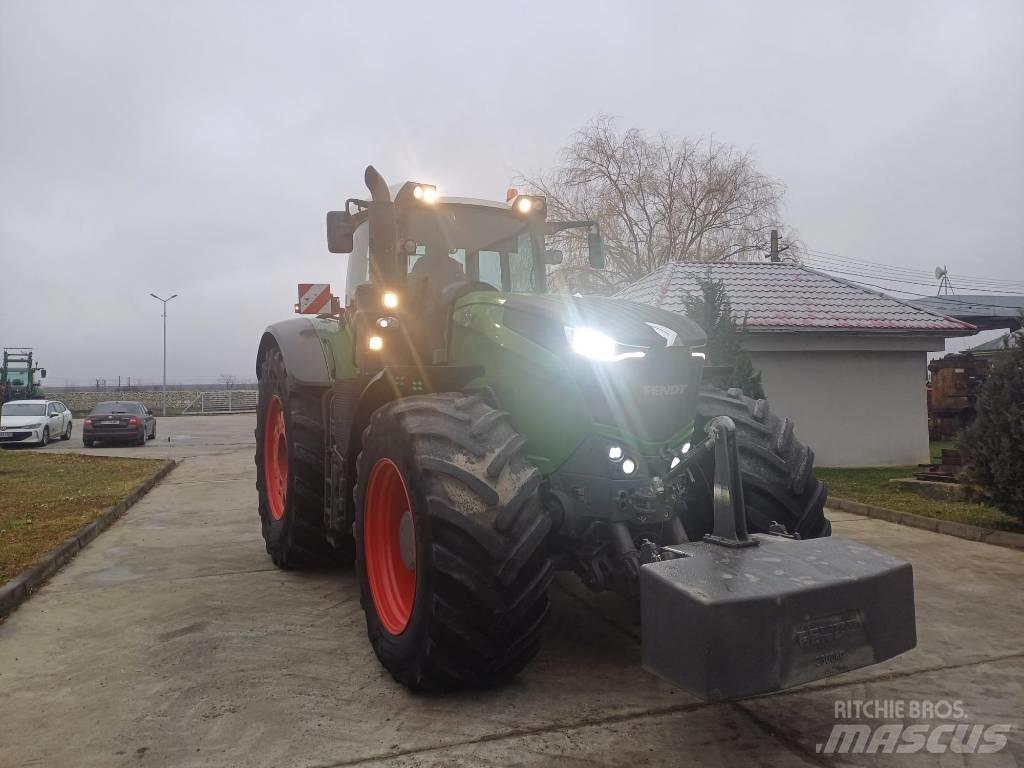 Fendt 1050 Tractors