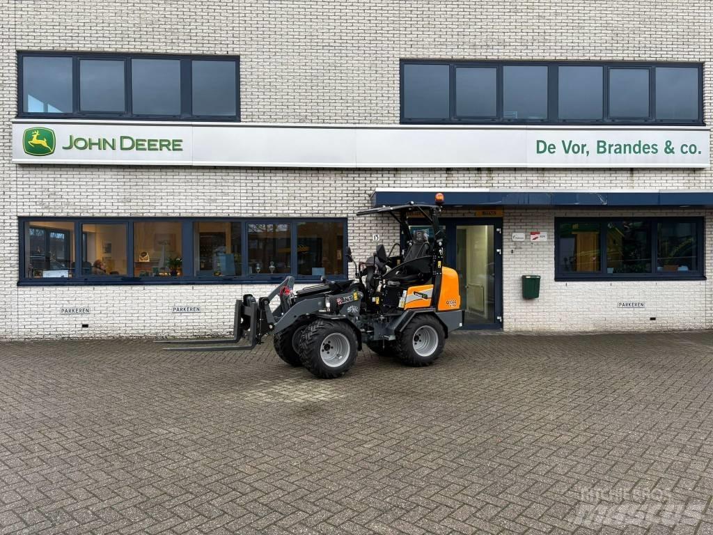 Giant G1500 Xtra Mini loaders