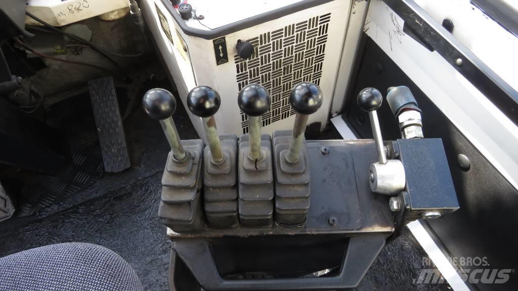 Svetruck 30120/46 Diesel trucks