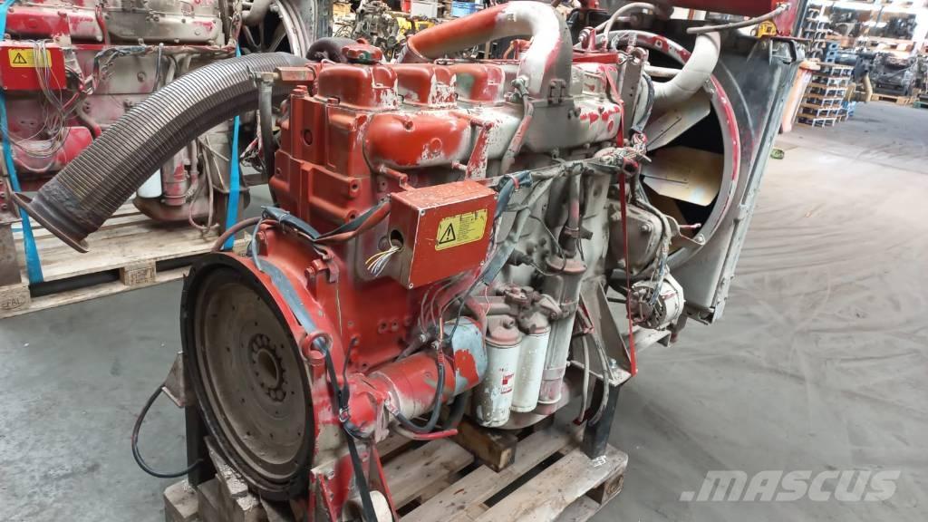 Volvo TD121G Engines