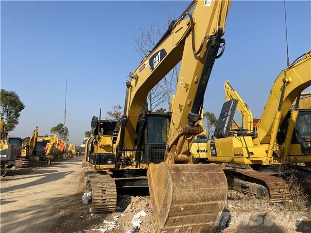 CAT 318D Crawler excavators