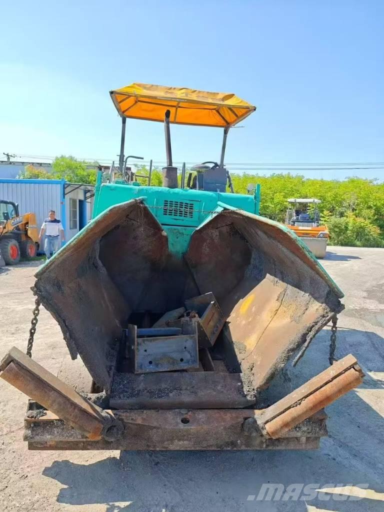 XCMG RP 453 L Asphalt pavers