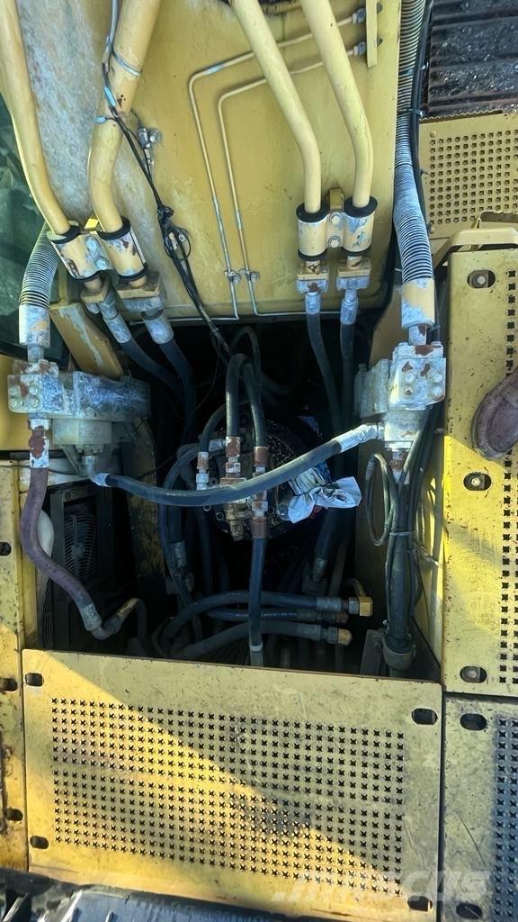 CAT 330 C LC Crawler excavators