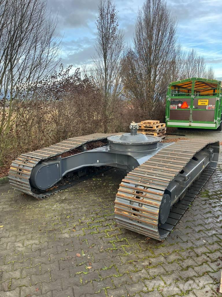 Develon DX 225 LC-7 Tracks, chains and undercarriage