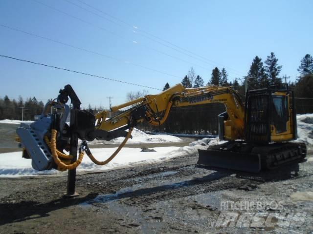 Komatsu PC138USCL-11 Harvesters