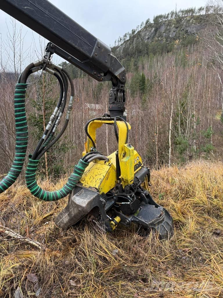 John Deere 1470 G Harvesters