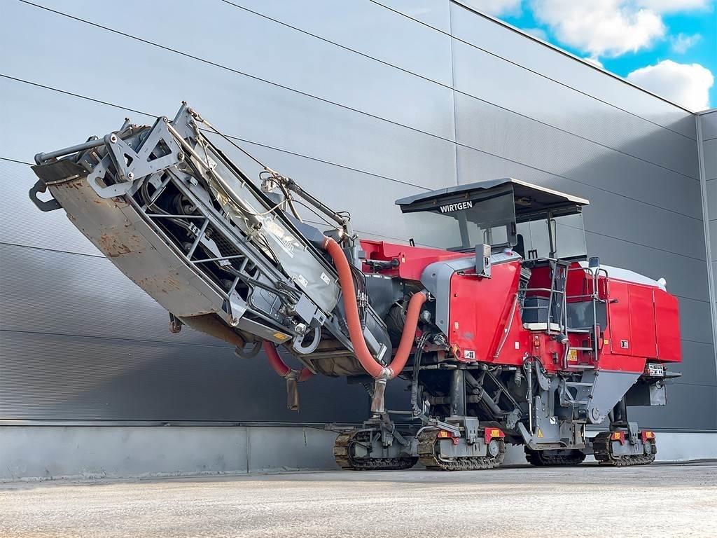 Wirtgen W 200 I Asphalt cold milling machines