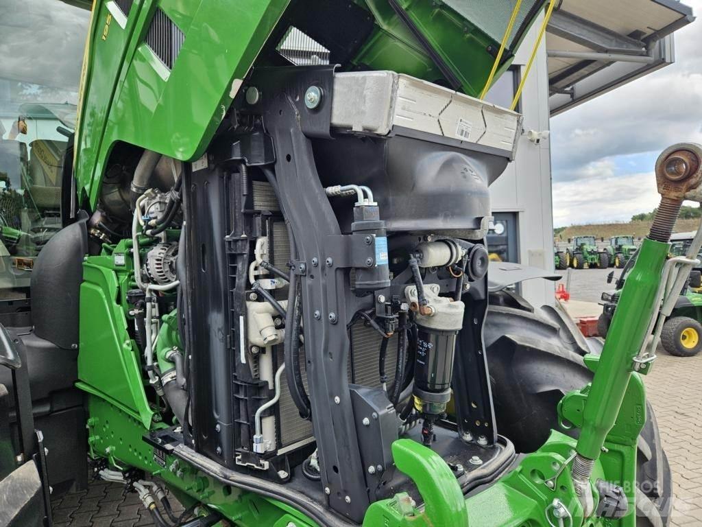 John Deere 6R195 Tractors