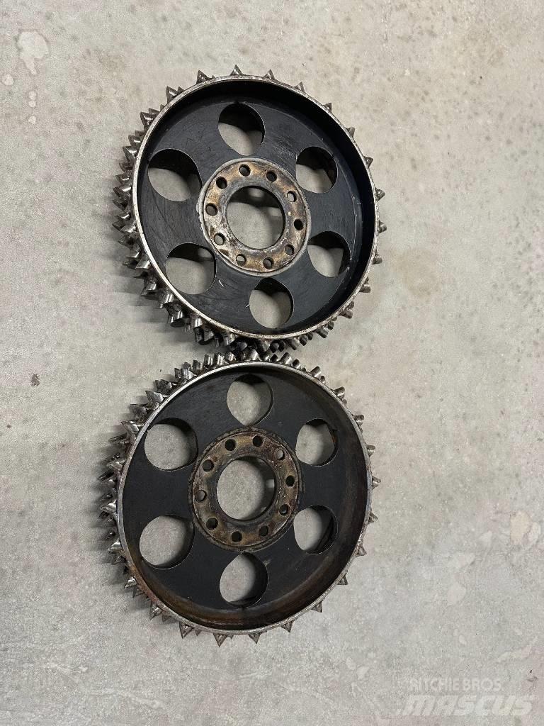 John Deere H414 Other components