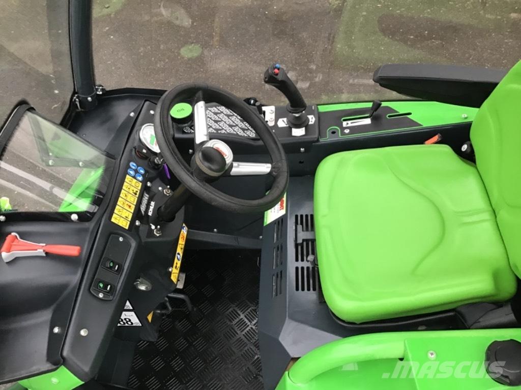 Avant 225 Utility machines