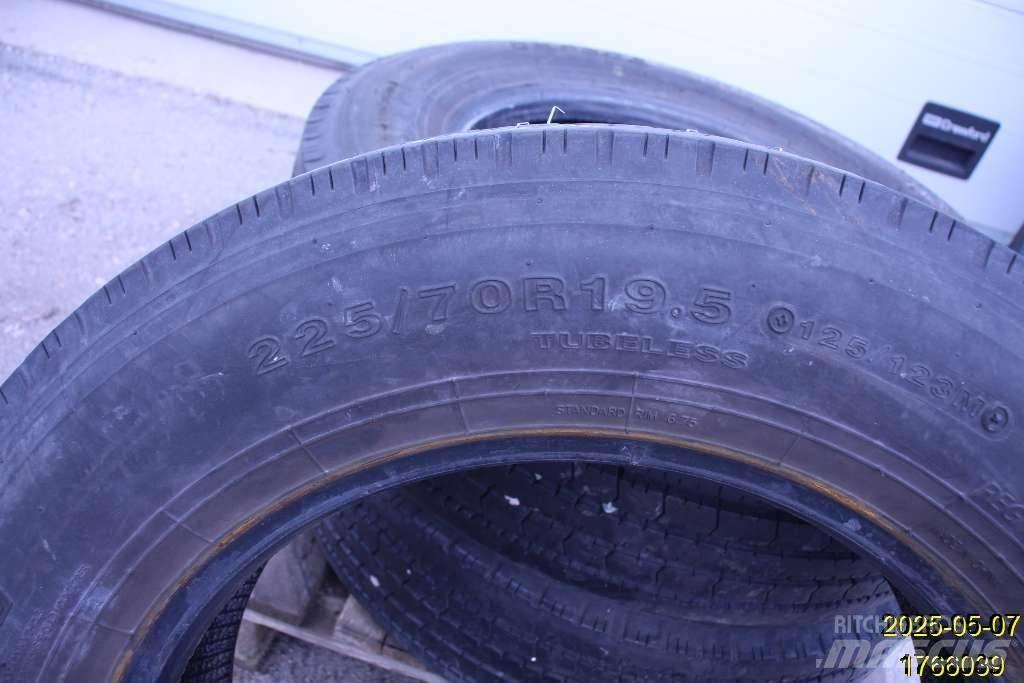 Goodride CR960A Tyres, wheels and rims