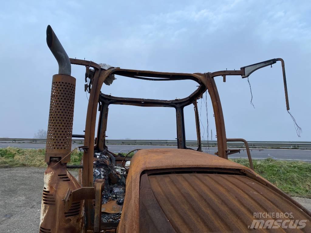 Fendt 516 Vario Tractors