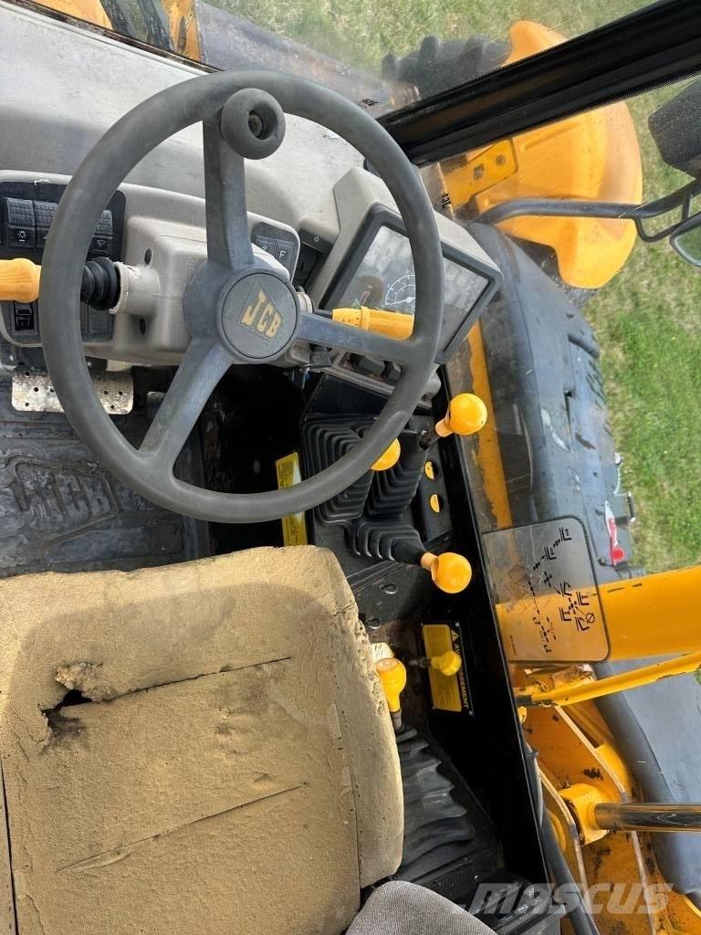 JCB 526 Telehandlers for agriculture