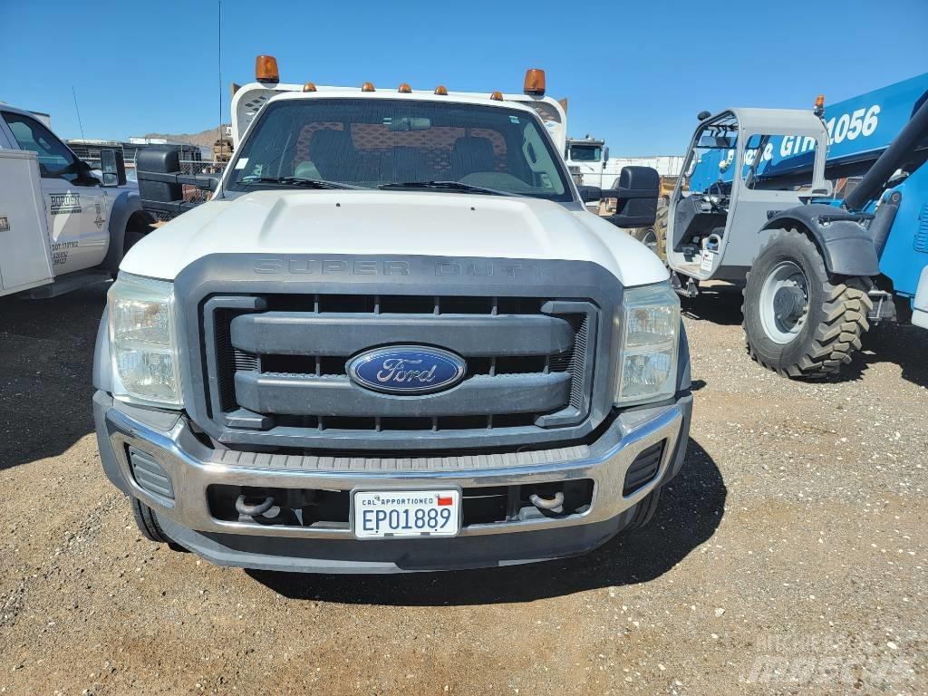 Ford F 450 XL Flatbed / Dropside trucks