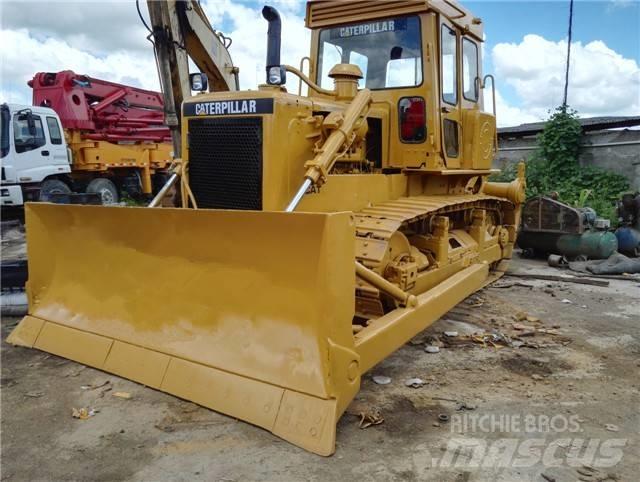CAT D 6 D Crawler dozers
